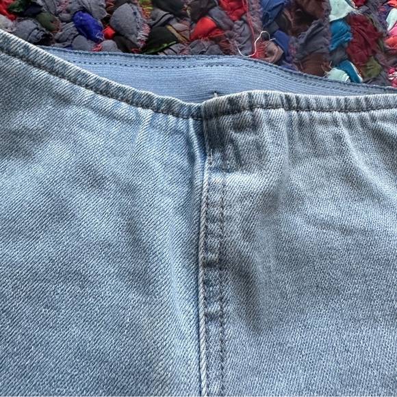 Forever 21 Light Wash Blue Denim Pull-On Flare Jeans Bell Bottom Women's Size XS - Picture 4 of 15